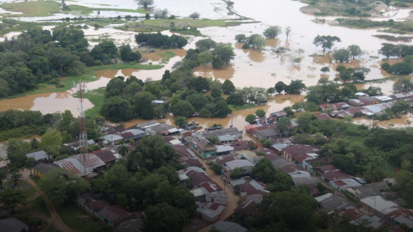 Emergencia en Antioquia más de 7.500 familias afectadas por lluvias, un muerto y tres desaparecidos en Urabá